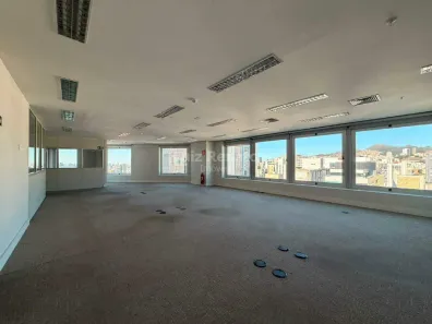 Sala Comercial para alugar, 246m² no Lourdes, Belo Horizonte