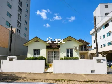 Lote/Terreno à venda, 698m² no Velha, Blumenau