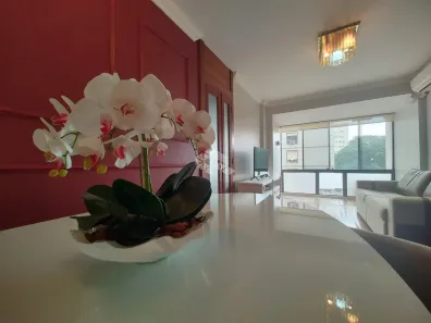 Apartamento com 2 Quartos à venda, 81m² no Moinhos de Vento, Porto Alegre