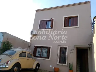 Casa com 5 Quartos à venda, 228m² no Navegantes, Porto Alegre
