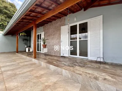 Casa com 3 Quartos à venda, 176m² no Capela, Vinhedo