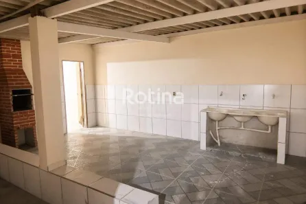 Casa com 4 Quartos à venda, 250m² no Carajás, Uberlândia