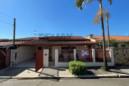 Casa com 4 Quartos à venda, 173m² no Parque dos Coqueiros, Atibaia