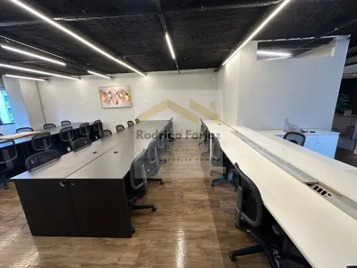 Sala Comercial para alugar, 111m² no Cidade Monções, São Paulo