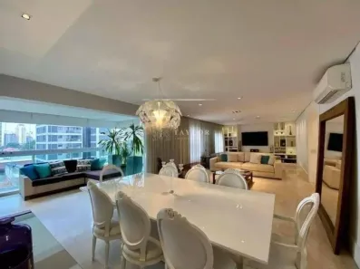 Apartamento com 3 Quartos à venda, 210m² no Vila Olímpia, São Paulo