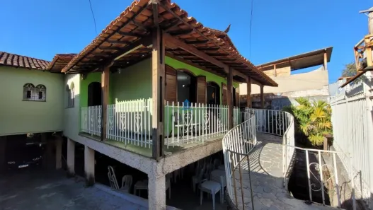 Casa com 4 Quartos à venda, 312m² no Santa Mônica, Belo Horizonte