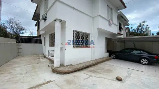 Sobrado com 3 Quartos à venda, 133m² no Aparecida, Santos