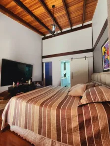 Casa de Condomínio com 4 Quartos à venda, 320m² no Chácara dos Lagos, Carapicuíba