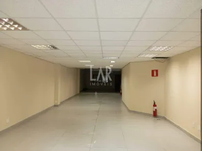 Ponto Comercial para alugar, 180m² no Santa Efigênia, Belo Horizonte