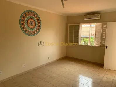 Sobrado com 3 Quartos à venda, 202m² no Vila Bourghese, Pindamonhangaba