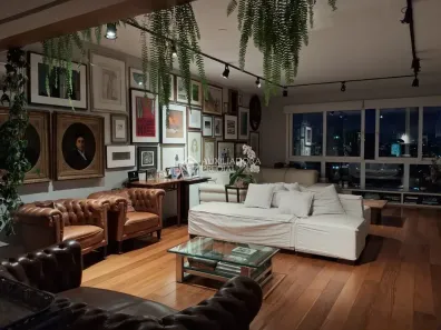 Apartamento com 3 Quartos à venda, 190m² no Centro Histórico, Porto Alegre