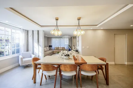 Casa com 3 Quartos à venda, 200m² no Santa Felicidade, Curitiba