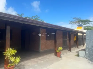 Casa com 3 Quartos à venda, 184m² no Campeche, Florianópolis