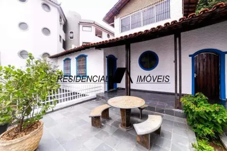 Casa com 5 Quartos à venda, 379m² no São Lucas, Belo Horizonte