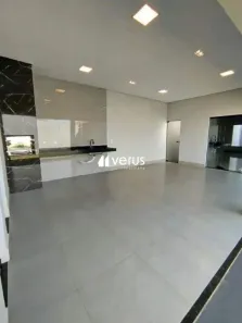 Casa com 3 Quartos à venda, 140m² no Jardim Holanda, Uberlândia