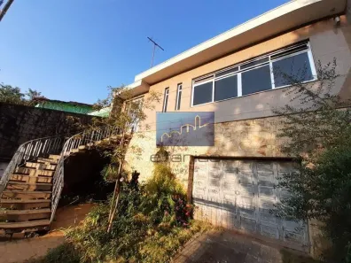 Sobrado com 2 Quartos para alugar, 250m² no Vila Carmosina, São Paulo