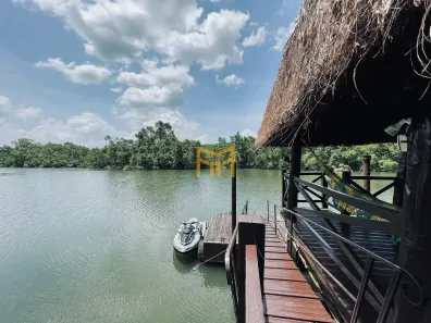 Fazenda/Sítio com 4 Quartos à venda, 1000m² no , Benevides