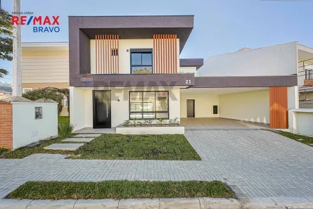 Casa de Condomínio com 4 Quartos à venda, 208m² no Uberaba, Curitiba