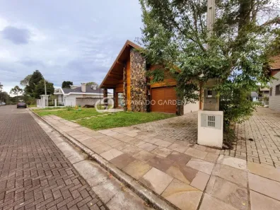 Casa com 3 Quartos à venda, 271m² no Carniel, Gramado