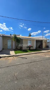 Casa de Condomínio com 3 Quartos à venda, 200m² no Capuava, Goiânia