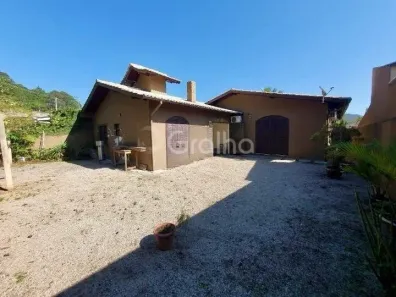 Casa com 4 Quartos à venda, 182m² no Itacorubi, Florianópolis
