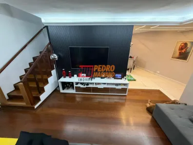 Sobrado com 3 Quartos à venda, 208m² no Vila Valparaíso, Santo André
