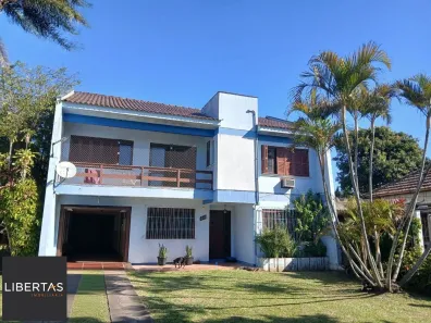 Casa com 3 Quartos à venda, 238m² no Niterói, Canoas
