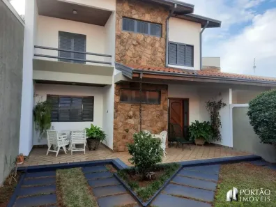 Casa com 3 Quartos à venda, 162m² no Vila Perroca, Bauru