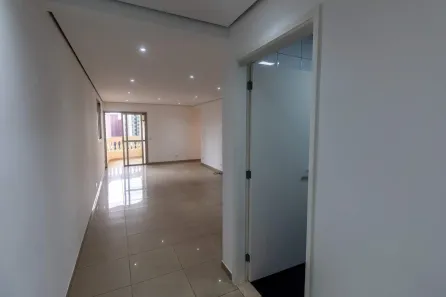 Apartamento com 3 Quartos para alugar, 120m² no Itaim Bibi, São Paulo