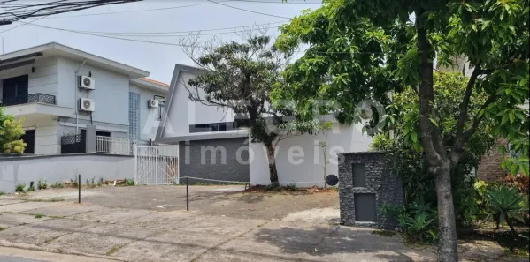 Imóvel Comercial com 8 Quartos para alugar, 226m² no Pacaembu, São Paulo