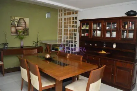 Sobrado com 3 Quartos à venda, 196m² no Vila Moinho Velho, São Paulo