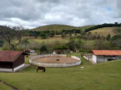 Fazenda/Sítio com 3 Quartos à venda, 72600m² no Luiz Carlos, Guararema