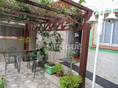Casa com 16 Quartos à venda, 298m² no São Geraldo, Porto Alegre