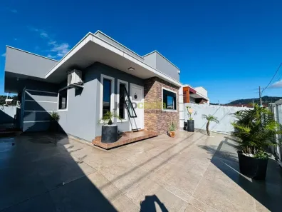 Casa com 3 Quartos para alugar, 78m² no Passa Vinte, Palhoça