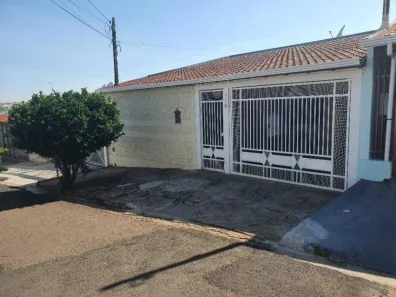 Casa com 2 Quartos à venda, 168m² no Núcleo Habitacional Doutor Fernando Mauro Pires Rocha, Marília
