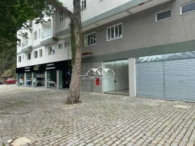Ponto Comercial à venda, 46m² no Pedro do Rio, Petrópolis
