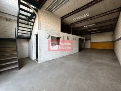 Galpão/Depósito/Armazém à venda, 300m² no Campo Grande, São Paulo