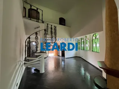 Casa com 5 Quartos à venda, 255m² no Jardim Umuarama, São Paulo