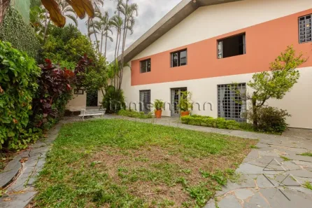 Sobrado com 5 Quartos à venda, 326m² no Alto de Pinheiros, São Paulo