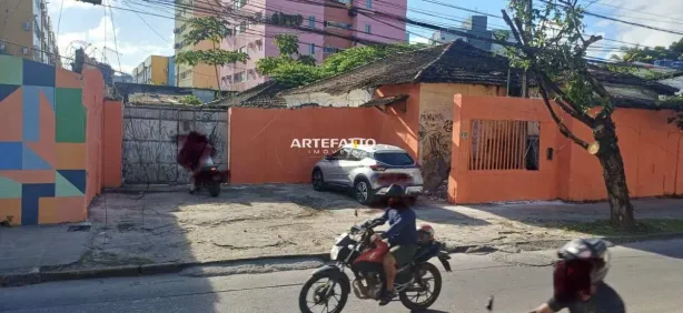 Prédio Comercial com 5 Quartos para alugar, 600m² no Macaxeira, Recife