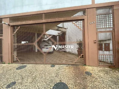 Sobrado com 3 Quartos para alugar, 130m² no Marília, Marília