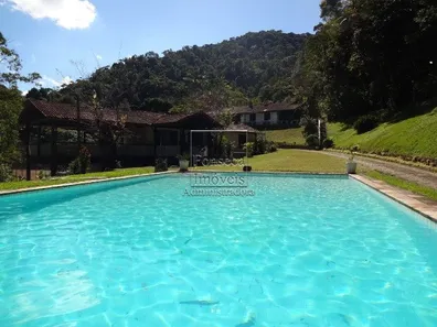 Casa com 4 Quartos à venda, 900m² no Fazenda Inglesa, Petrópolis