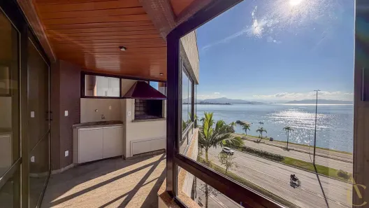 Apartamento com 4 Quartos para alugar, 220m² no Centro, Florianópolis