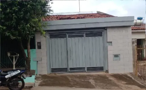Casa com 2 Quartos à venda, 100m² no Jardim Santa Clara, Marília