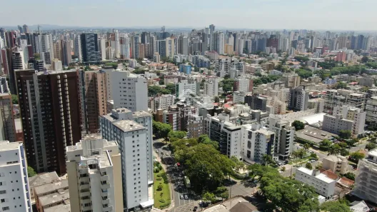 Apartamento com 3 Quartos à venda, 145m² no Água Verde, Curitiba