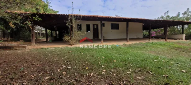 Fazenda/Sítio com 4 Quartos à venda, 18000m² no Centro (Rosália), Marília