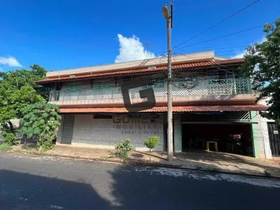 Casa com 3 Quartos à venda, 400m² no Vila Tibério, Ribeirão Preto