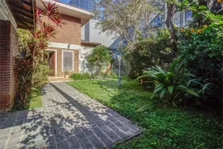 Sobrado com 3 Quartos à venda, 204m² no Vila Cordeiro, São Paulo