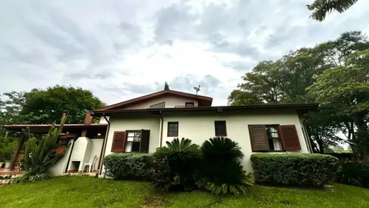 Fazenda/Sítio com 3 Quartos à venda, 1720m² no Vale Verde, Valinhos