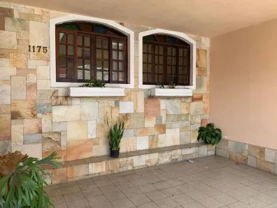 Casa com 3 Quartos à venda, 182m² no km 18, Osasco